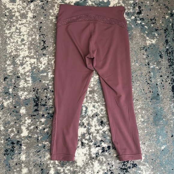 Lululemon leggings size 10 - Picture 6 of 10